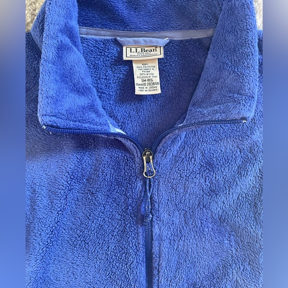 Women’s LL Bean performance fleece vest - Picture 3 of 5